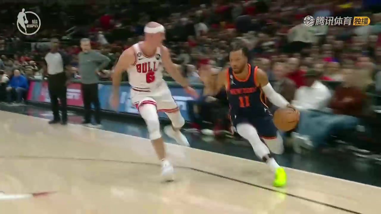 秀?。〔紓惿_踝終結(jié)將卡魯索晃倒坐地！再三分殺死比賽（布倫森集錦）