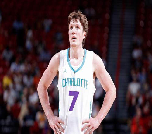 比爾西蒙斯：我敢保證克努佩爾能入選2028美國男籃奧運(yùn)隊