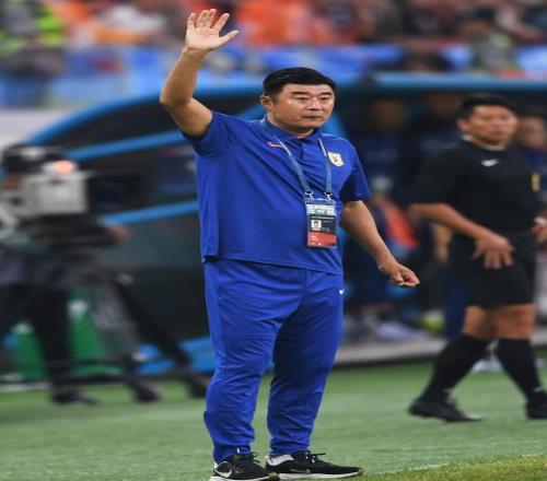 中超高準(zhǔn)翼、澤卡依舊無法復(fù)出，韓鵬：年輕人要多爭(zhēng)取出場(chǎng)機(jī)會(huì)